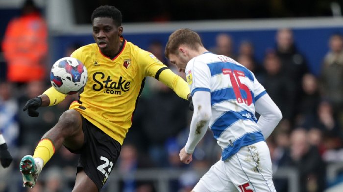 Soi kèo phạt góc QPR vs Watford, 19h30 ngày 01/01