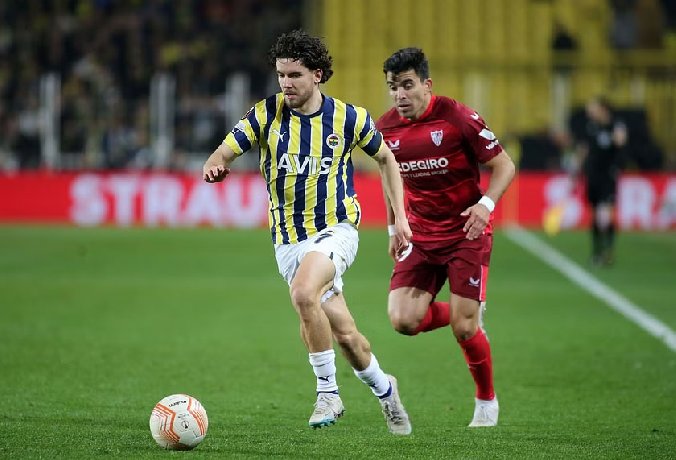 Nhận định, Soi kèo Fenerbahce vs Antalyaspor, 0h30 ngày 03/03