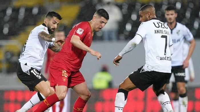 Soi kèo phạt góc Vitoria Guimaraes vs Gil Vicente, 1h45 ngày 03/12