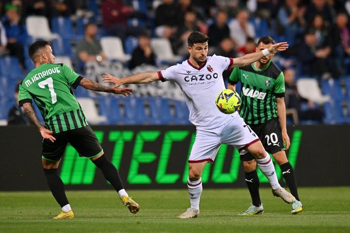 Nhận định Bologna vs Sassuolo, 02h45 ngày 4/2