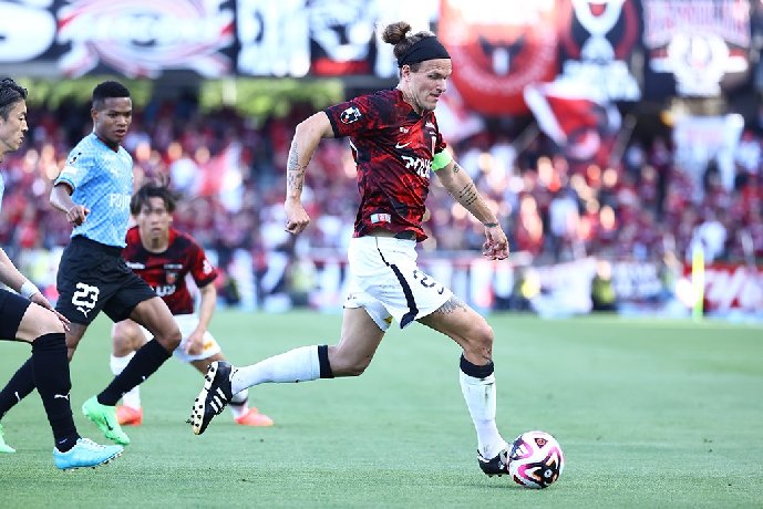 Kết quả bóng đá hôm nay tối 3/5: Kawasaki Frontale hủy diệt Urawa Red Diamonds