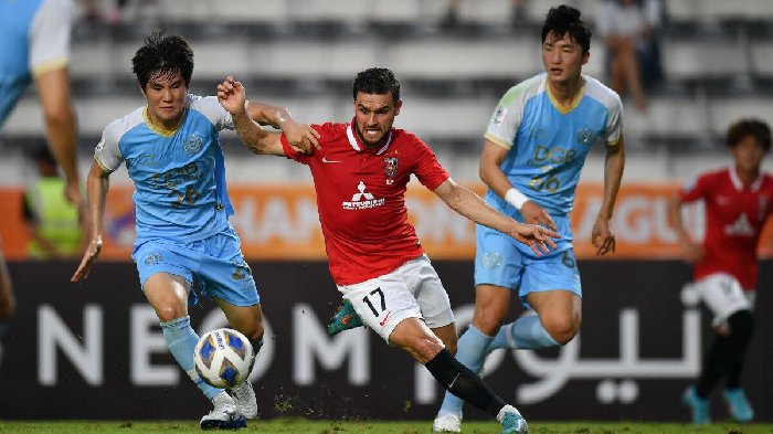 Nhận định Kawasaki Frontale vs Urawa Reds, 14h00 ngày 3/5