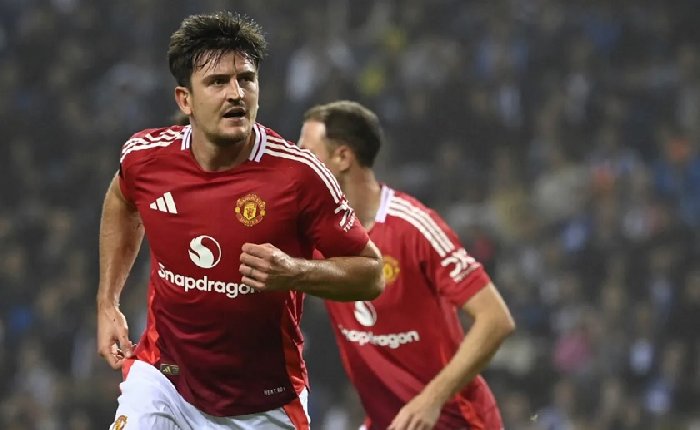 MU kích hoạt điều khoản gia hạn, Maguire ở lại Old Trafford thêm 1 năm 