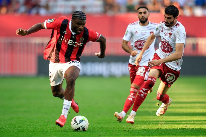 Nhận định Stade Brestois vs Nice, 23h05 ngày 4/2