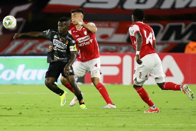 Kết quả bóng đá hôm nay tối 4/10: Independiente Santa Fe cầm chân Deportivo Pereira