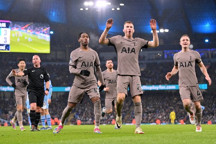 Kết quả bóng đá hôm nay 4/12: Man City và Tottenham chia điểm điên rồ