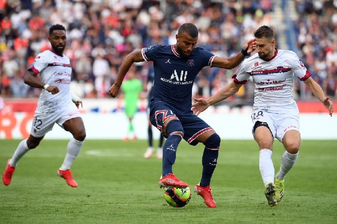 Soi kèo phạt góc Real Sociedad vs Paris Saint-Germain, 3h ngày 06/03