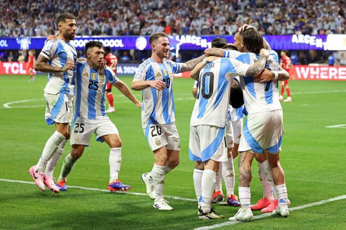 Soi kèo phạt góc Argentina vs Chile, 7h ngày 06/09