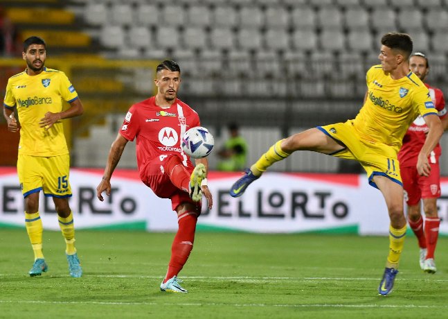 Nhận định dự đoán Frosinone vs Monza, lúc 21h00 ngày 6/1/2024