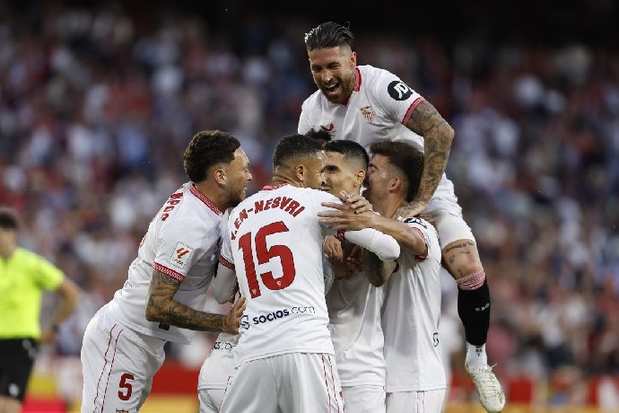 Kết quả bóng đá hôm nay 6/5: Sevilla đại thắng Granada
