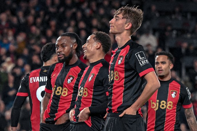 Kết quả bóng đá hôm nay 6/12: Tottenham thua sốc Bournemouth 