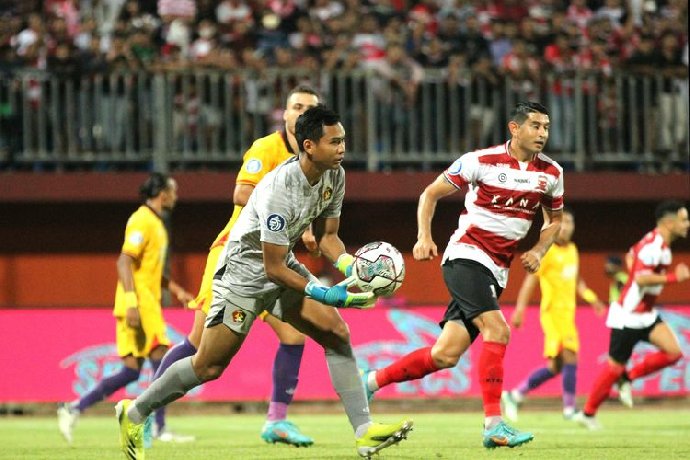 Nhận định Persik Kediri vs Madura United, vòng 19 VĐQG Indonesia 15h00 ngày 8/11