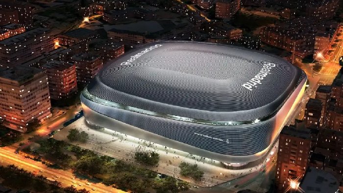 Real Madrid xin UEFA đóng mái che sân vận động Bernabeu