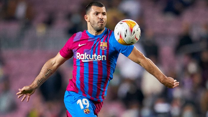 Aguero gửi đơn kiện Barca vì nợ hơn 1 năm lương không trả