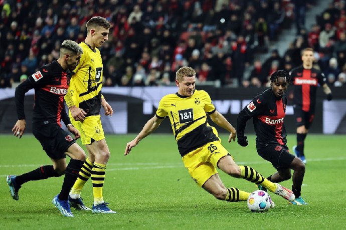 Soi kèo phạt góc Borussia Dortmund vs Bayer Leverkusen, 2h30 ngày 11/01