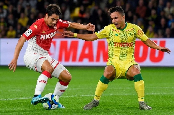 Soi kèo phạt góc Nantes vs AS Monaco, 1h ngày 11/01