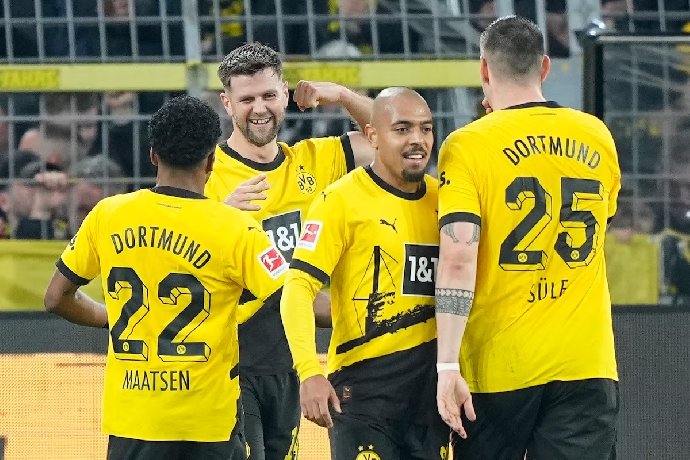 Kết quả bóng đá hôm nay 10/2: Dortmund nối dài chuỗi trận bất bại 