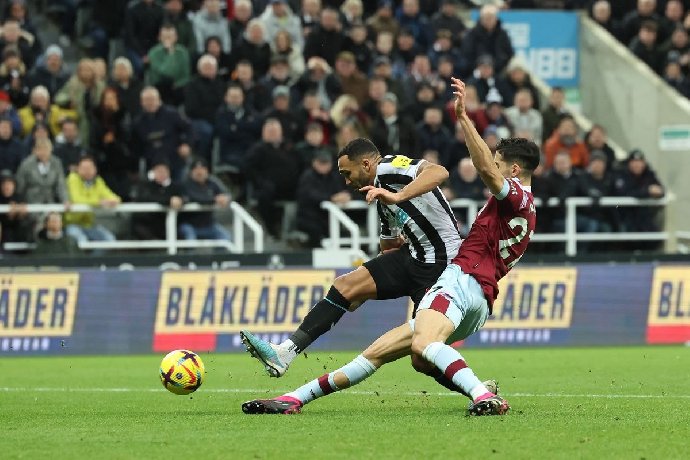 Soi kèo phạt góc West Ham vs Newcastle, 3h ngày 11/03