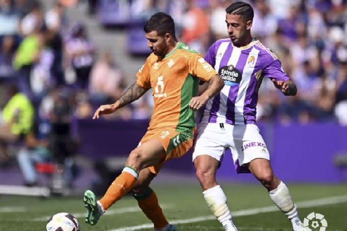 Nhận định, Soi kèo Real Valladolid vs Real Betis, 22h15 ngày 11/1