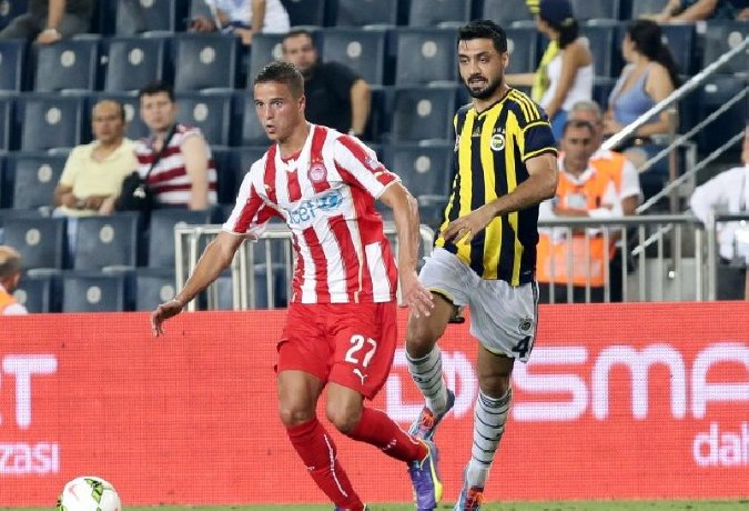 Soi kèo phạt góc Olympiacos vs Fenerbahce, 23h45 ngày 11/04