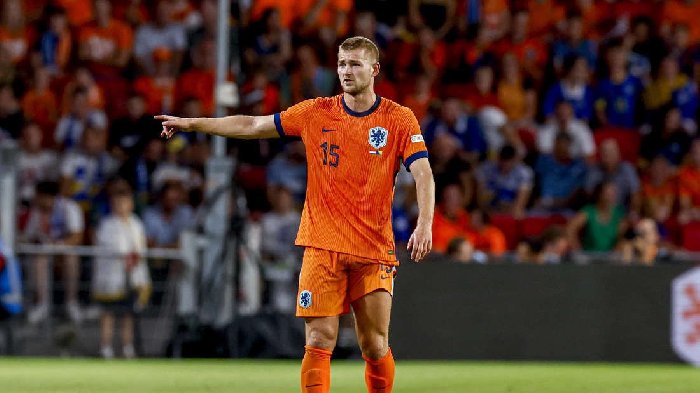 De Ligt lại mắc sai lầm, người hâm mộ MU 'ngán ngẩm'