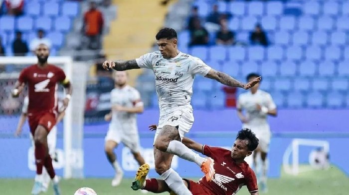 Kết quả bóng đá hôm nay tối 11/9: PSM Makassar cầm hòa Persib Bandung