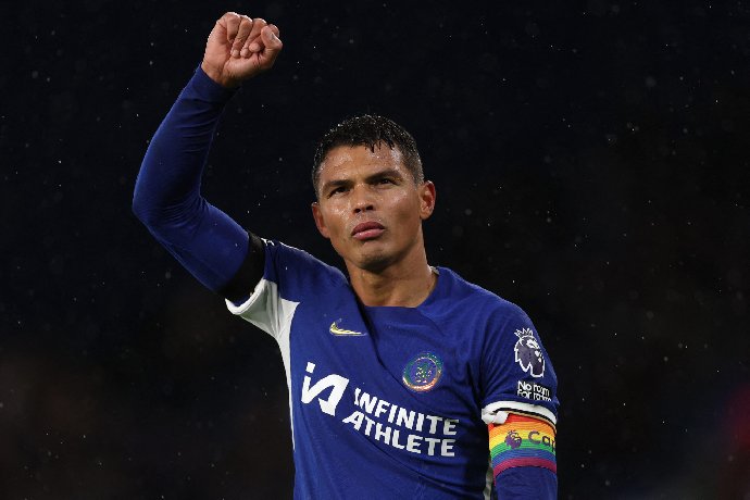 Chelsea lo mất Thiago Silva trước thềm đại chiến với Man City, Liverpool