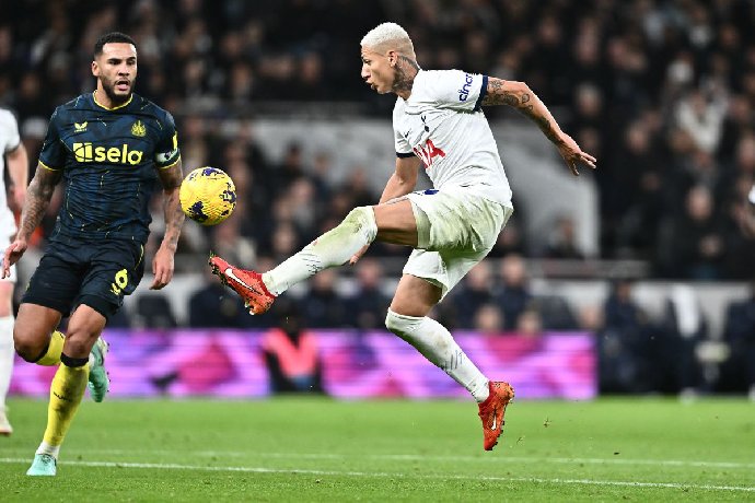 Nhận định Newcastle vs Tottenham, 18h30 ngày 13/4