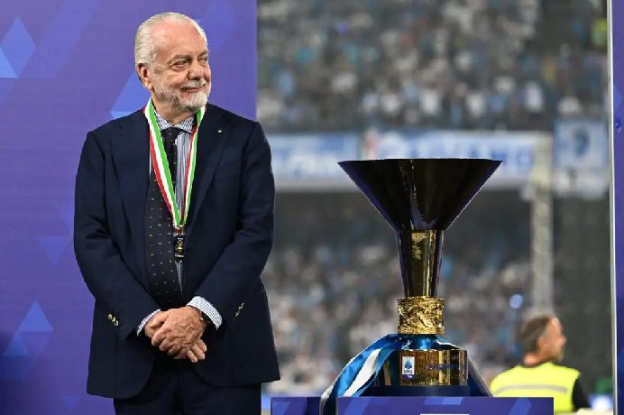 Chủ tịch Napoli bị UEFA 'sờ gáy'
