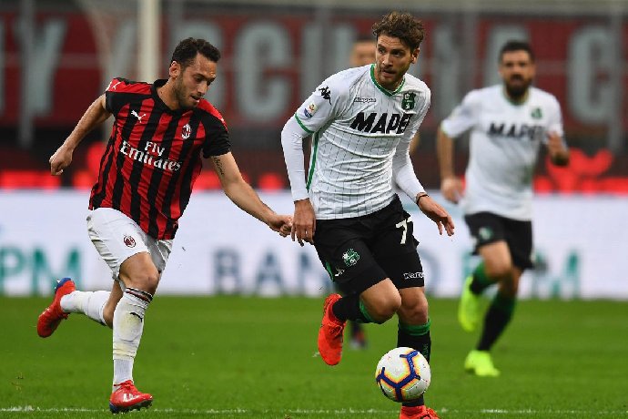 Nhận định Sassuolo vs AC Milan, 20h00 ngày 14/4