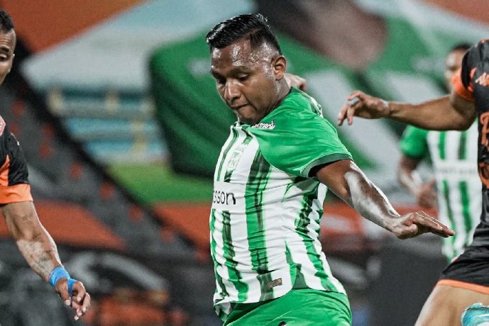 Kết quả bóng đá hôm nay tối 15/10: Atletico Nacional Medellin thắng nghẹt thở Envigado 