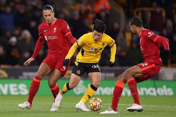 Soi kèo phạt góc Liverpool vs Wolverhampton, 21h ngày 16/02