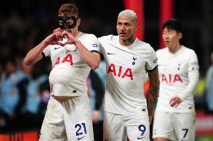 Kết quả bóng đá hôm nay 16/12: Tottenham thắng trận thứ 2 liên tiếp