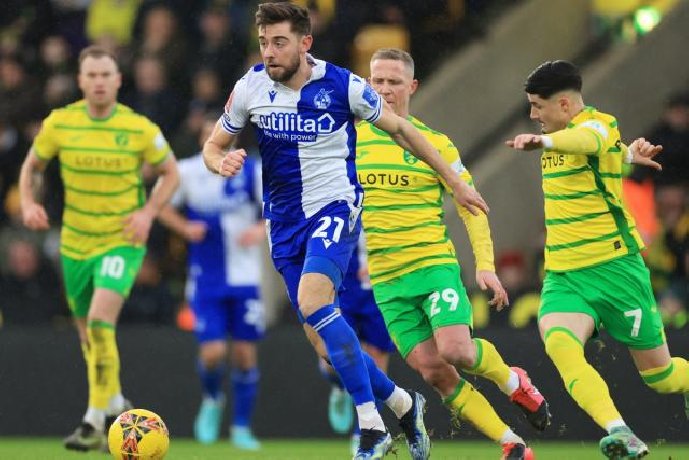 Nhận định dự đoán Bristol Rovers vs Norwich City, lúc 02h45 ngày 18/1/2024 