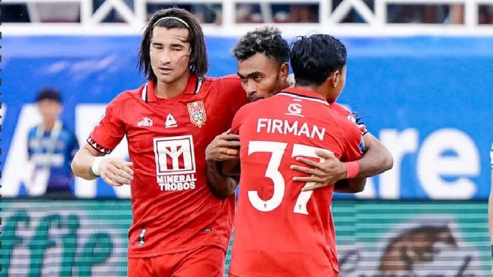 Kết quả bóng đá hôm nay tối 17/12: Malut United cầm chân PSM Makassar