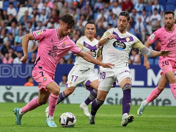 Soi kèo phạt góc Real Valladolid vs Espanyol, 0h ngày 20/08