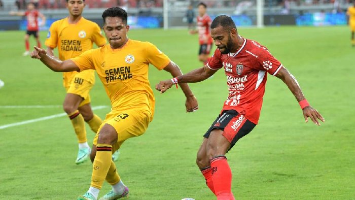 Nhận định, Soi kèo Semen Padang vs Bali United, 15h30 ngày 20/1