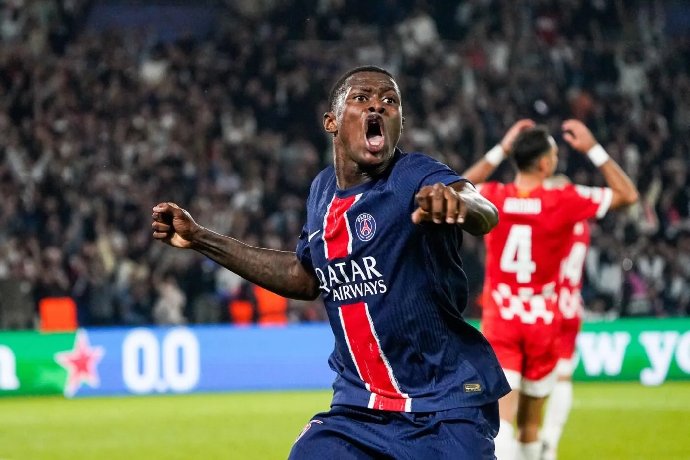 Kết quả bóng đá hôm nay 19/9: PSG thắng may Girona