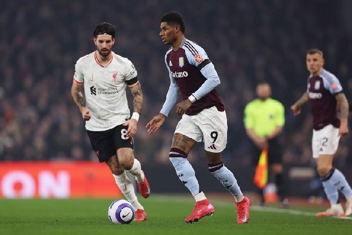 Thái độ của CĐV Aston Villa dành cho Rashford sau trận hòa với Liverpool