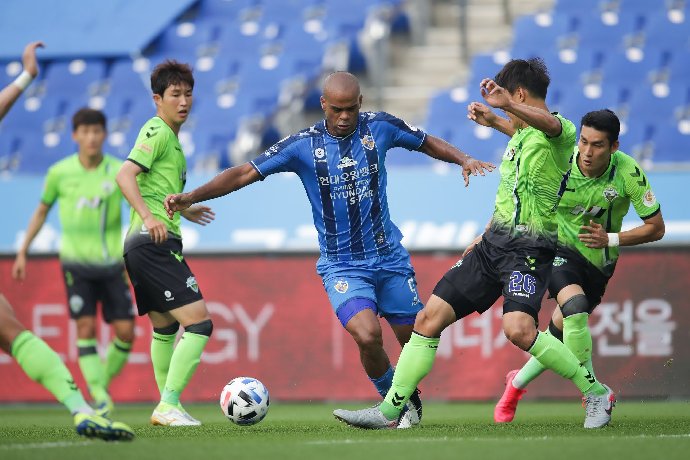 Nhận định Jeonbuk Hyundai Motors vs Ulsan HD FC, 17h00 ngày 20/7