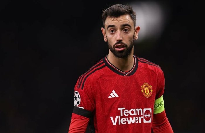 Bruno Fernandes ‘bật đèn xanh’, ủng hộ MU chiêu mộ tiền vệ 19 tuổi của Benfica