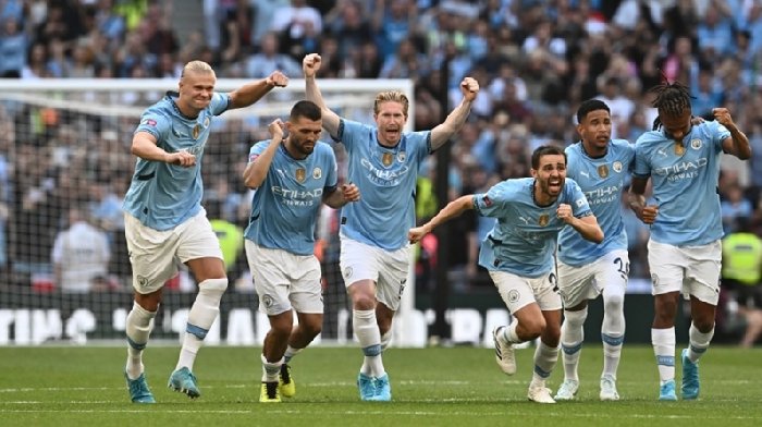 Hé lộ danh tính 8 ngôi sao sắp bị Man City thanh lý