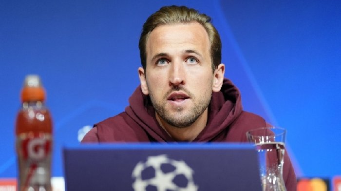 Harry Kane tự tin đối đầu Lewandowski