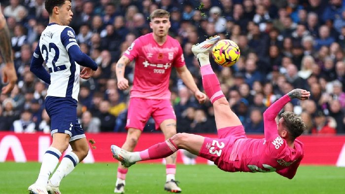 Soi kèo phạt góc Ipswich vs Tottenham, 22h ngày 22/02