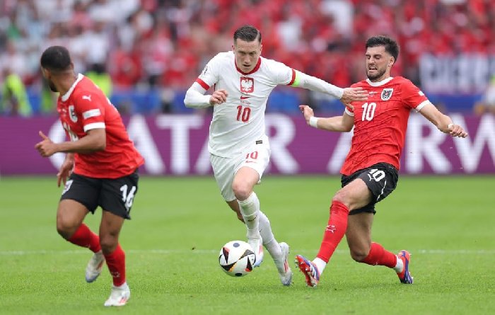 Ba Lan là đội đầu tiên phải dừng bước tại EURO 2024