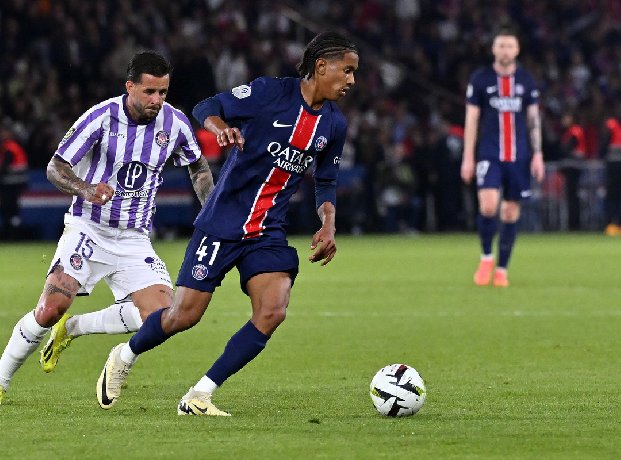 Soi kèo phạt góc Paris Saint-Germain vs Toulouse, 3h ngày 23/11