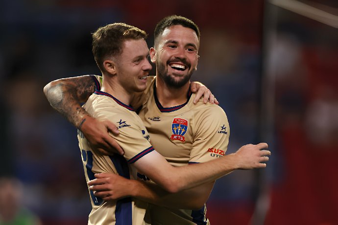 Kết quả bóng đá hôm nay tối 23/1: Chiến thắng ngọt ngào cho Newcastle Jets 