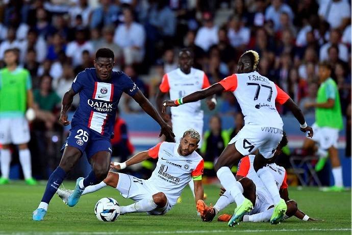 Soi kèo phạt góc Paris Saint-Germain vs Montpellier, 1h45 ngày 24/08