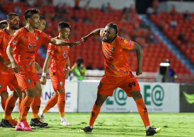 Nhận định dự đoán Lamphun Warrior vs Trat FC, lúc 17h30 ngày 24/12/2023