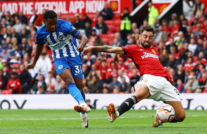 Soi kèo phạt góc Brighton vs MU, 18h30 ngày 24/08